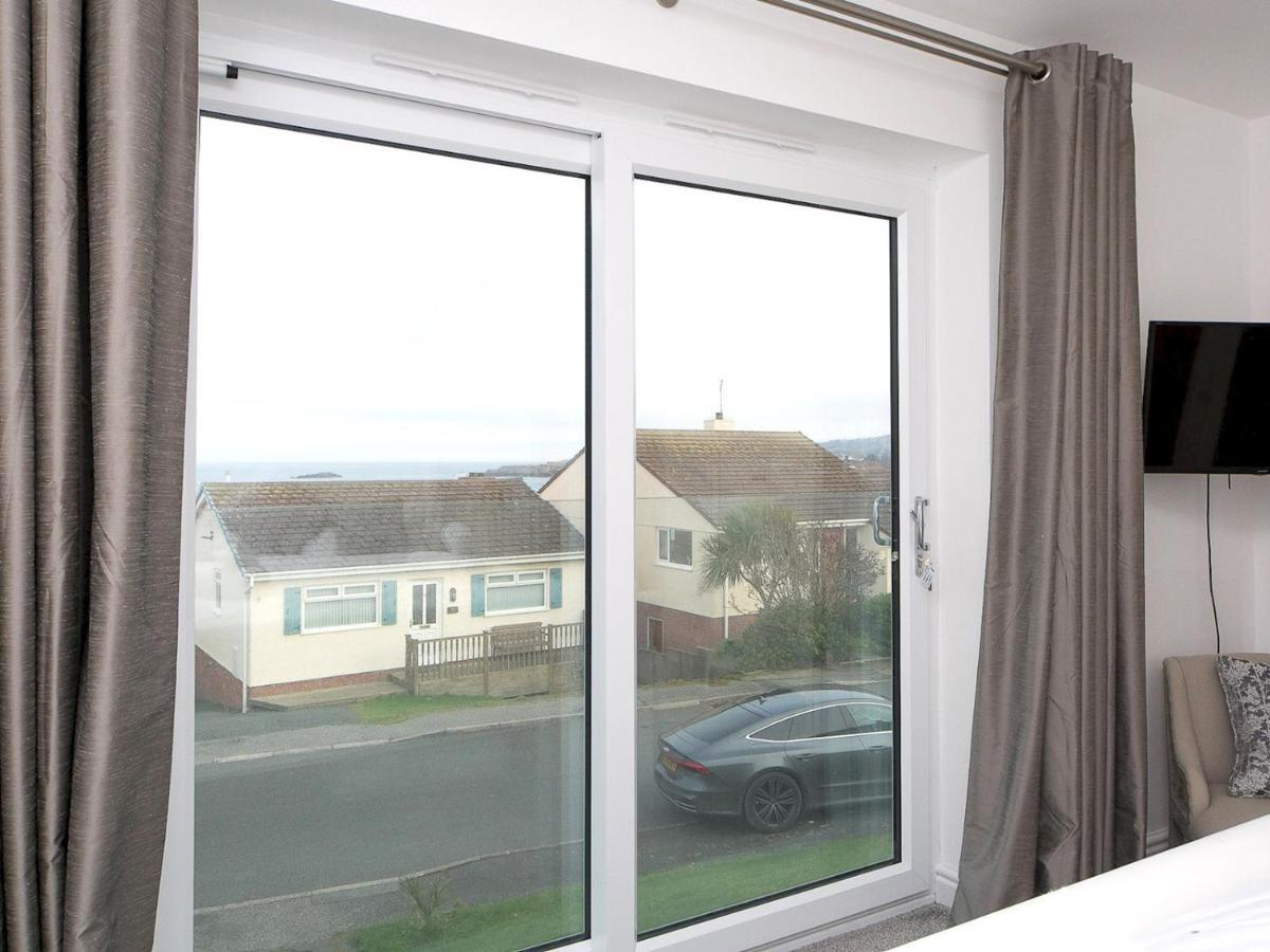 Pass The Keys Modern Coastal Home In Bull Bay Amlwch Εξωτερικό φωτογραφία