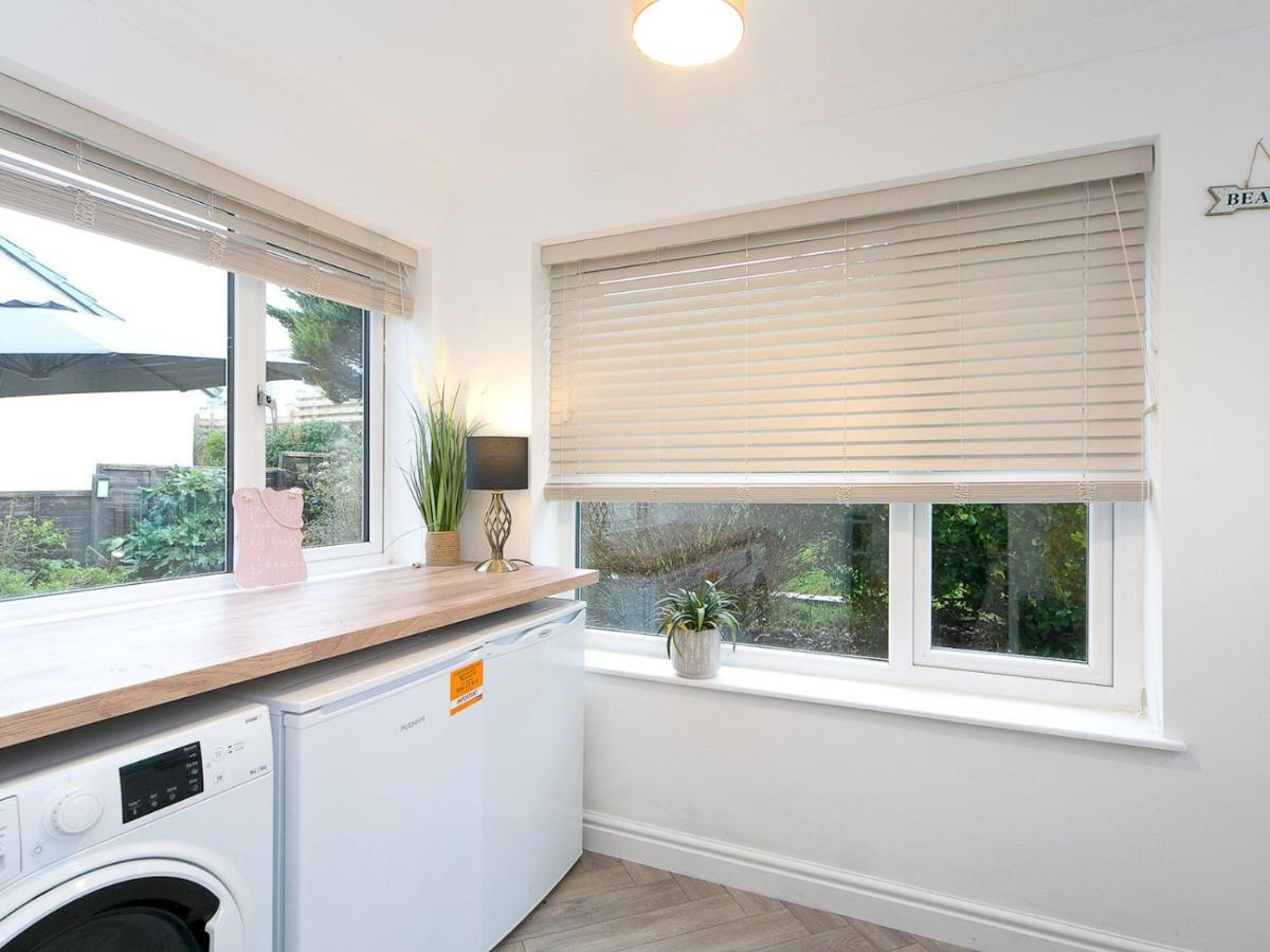 Pass The Keys Modern Coastal Home In Bull Bay Amlwch Εξωτερικό φωτογραφία
